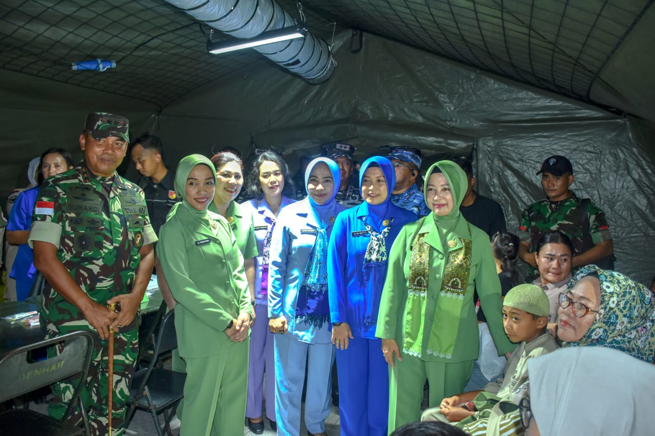 Kegiatan yang berlangsung selama dua hari, 20–21 September 2025 ini, secara resmi dibuka oleh Pangdam XIII/Merdeka, Mayjen TNI Suhardi yang ditandai dengan pengguntingan pita dan pelepasan balon ke udara. (Foto: Penerangan Kodam XIII/Merdeka)